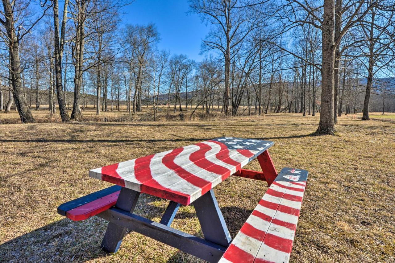 Ferienwohnung Berkeley Springs Haven With Sleepy Creek Access! Exterior foto